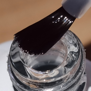 Experimente a Inovação com Cuccio Veneer Peel-it Pre-Base!